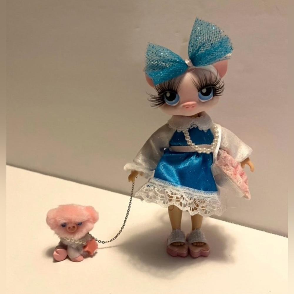 Custom Mash Up : PIG ART : this is “Pretty Piggy” 🐽